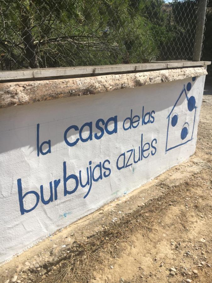 La Casa De Las Burbujas Azules Каспе Экстерьер фото